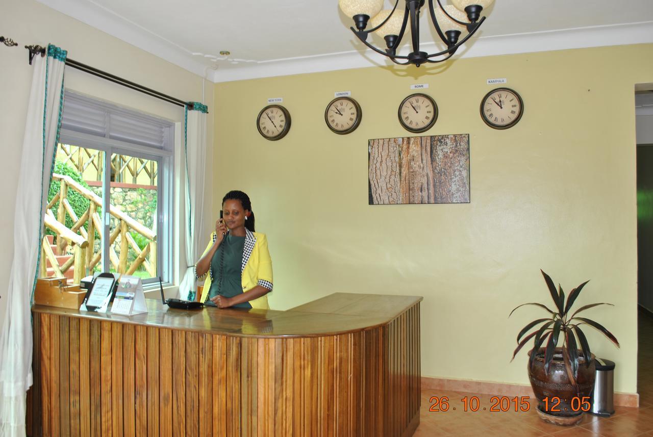 Little Woods Inn Mbarara 외부 사진