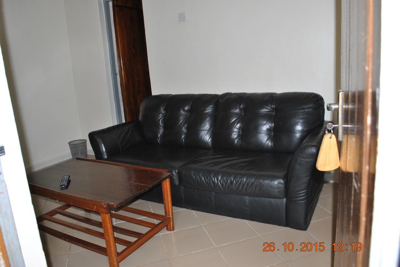 Little Woods Inn Mbarara 외부 사진